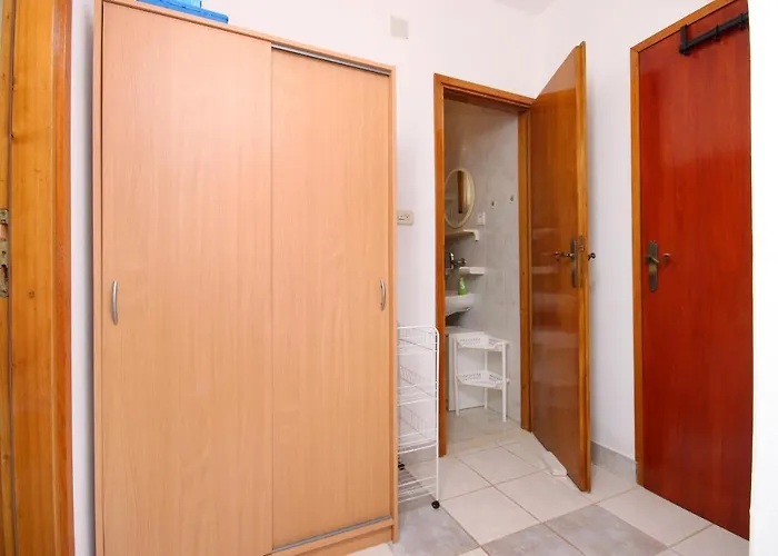 By The Sea Prizba, Korcula - 9229 بريسبا